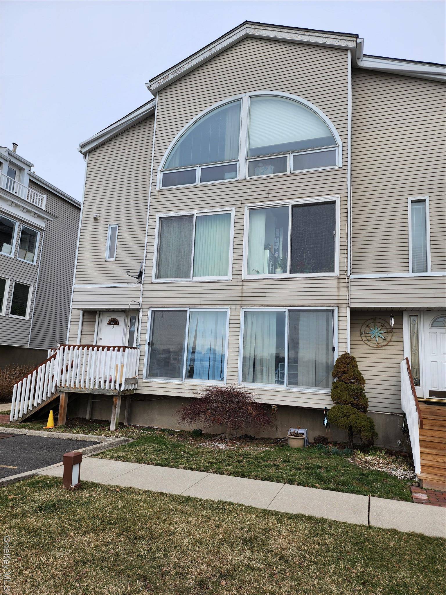 5 Landing WAY #59, Bronx, NY 10464