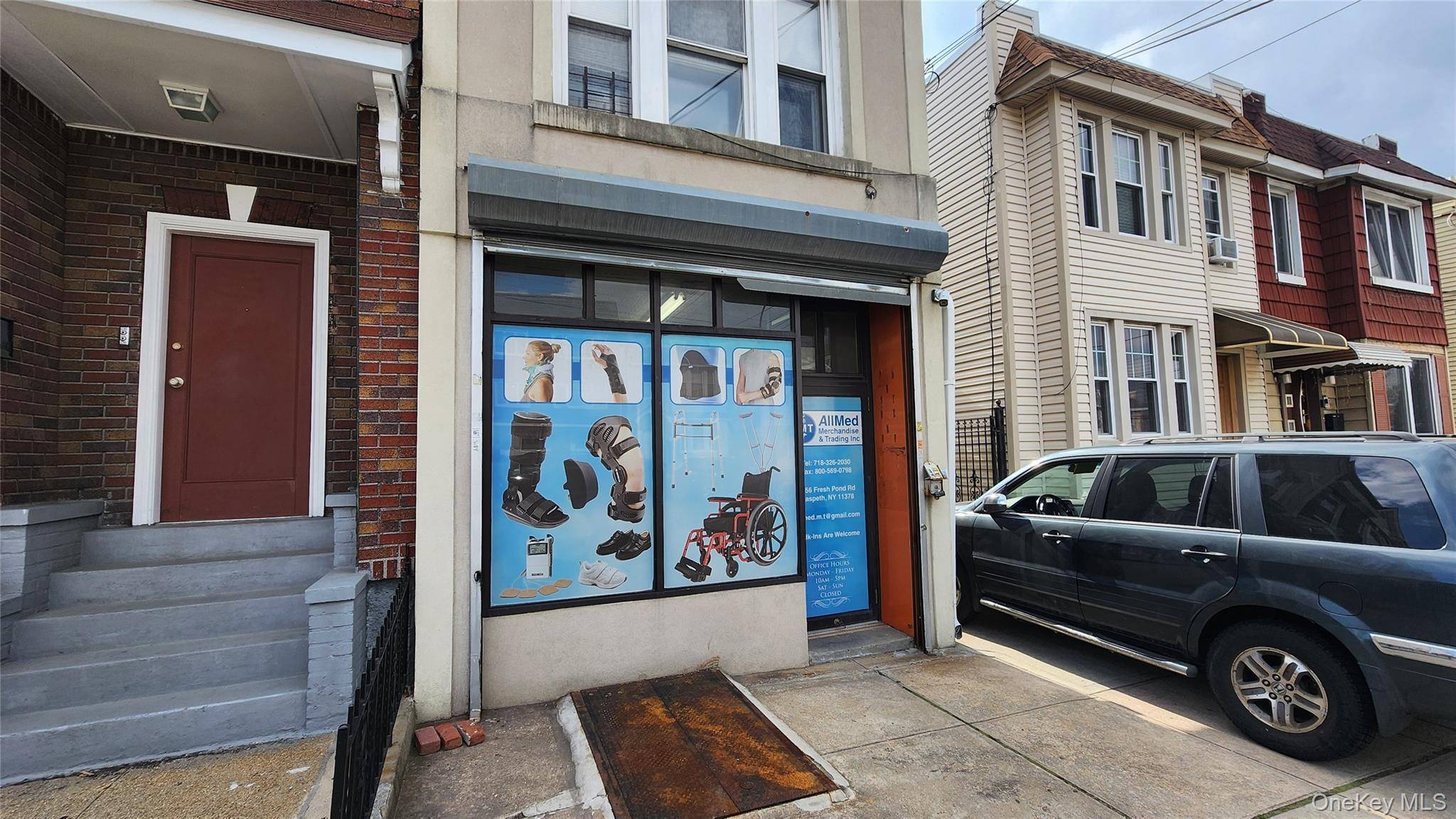 5856 Fresh Pond RD, Maspeth, NY 11378