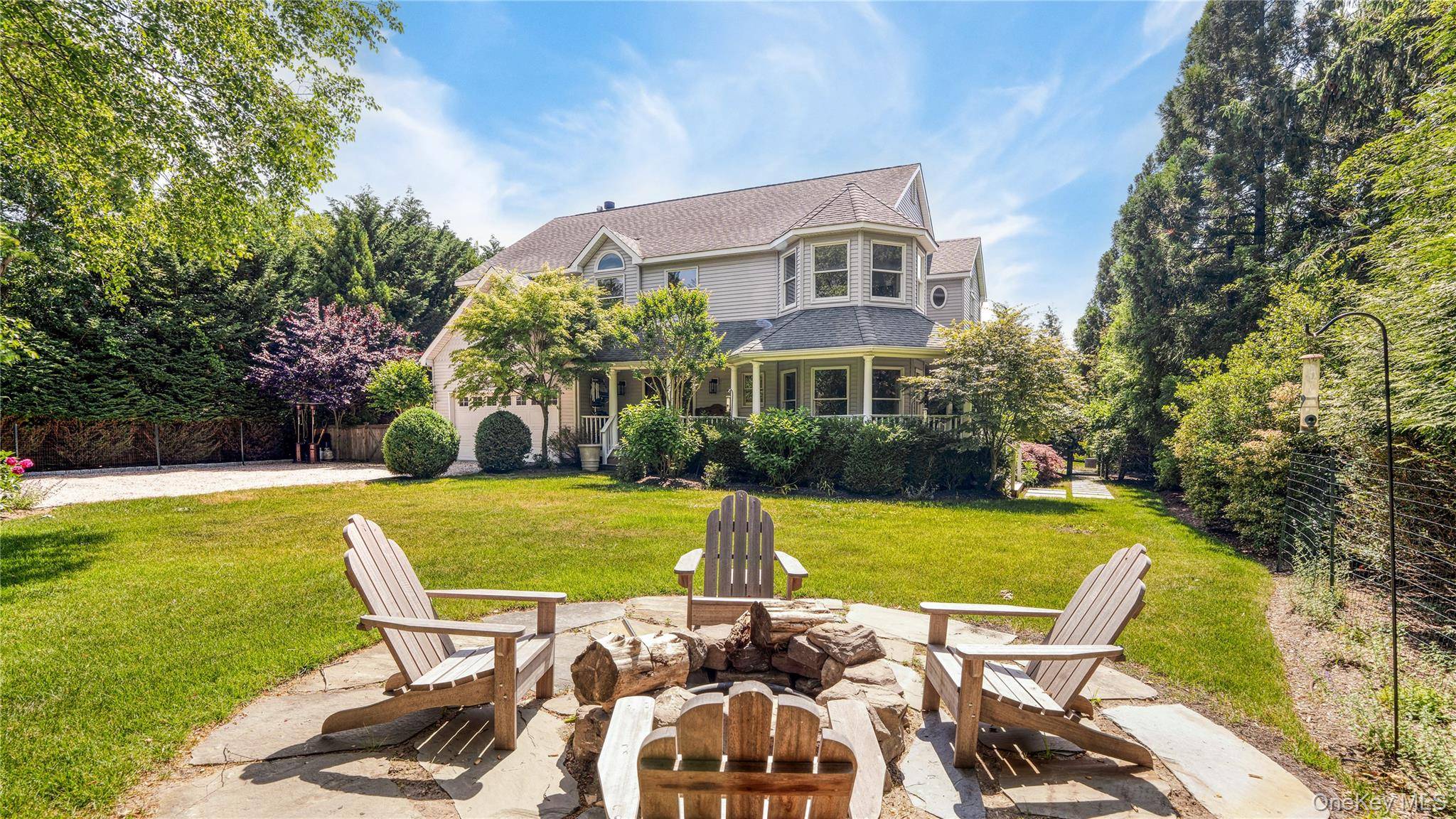 4 Glynn DR, Shelter Island, NY 11964