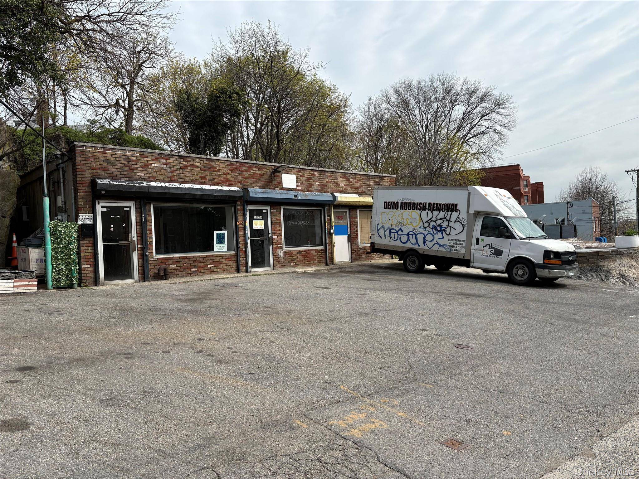 1121 Yonkers Ave Yonkers AVE, Yonkers, NY 10704