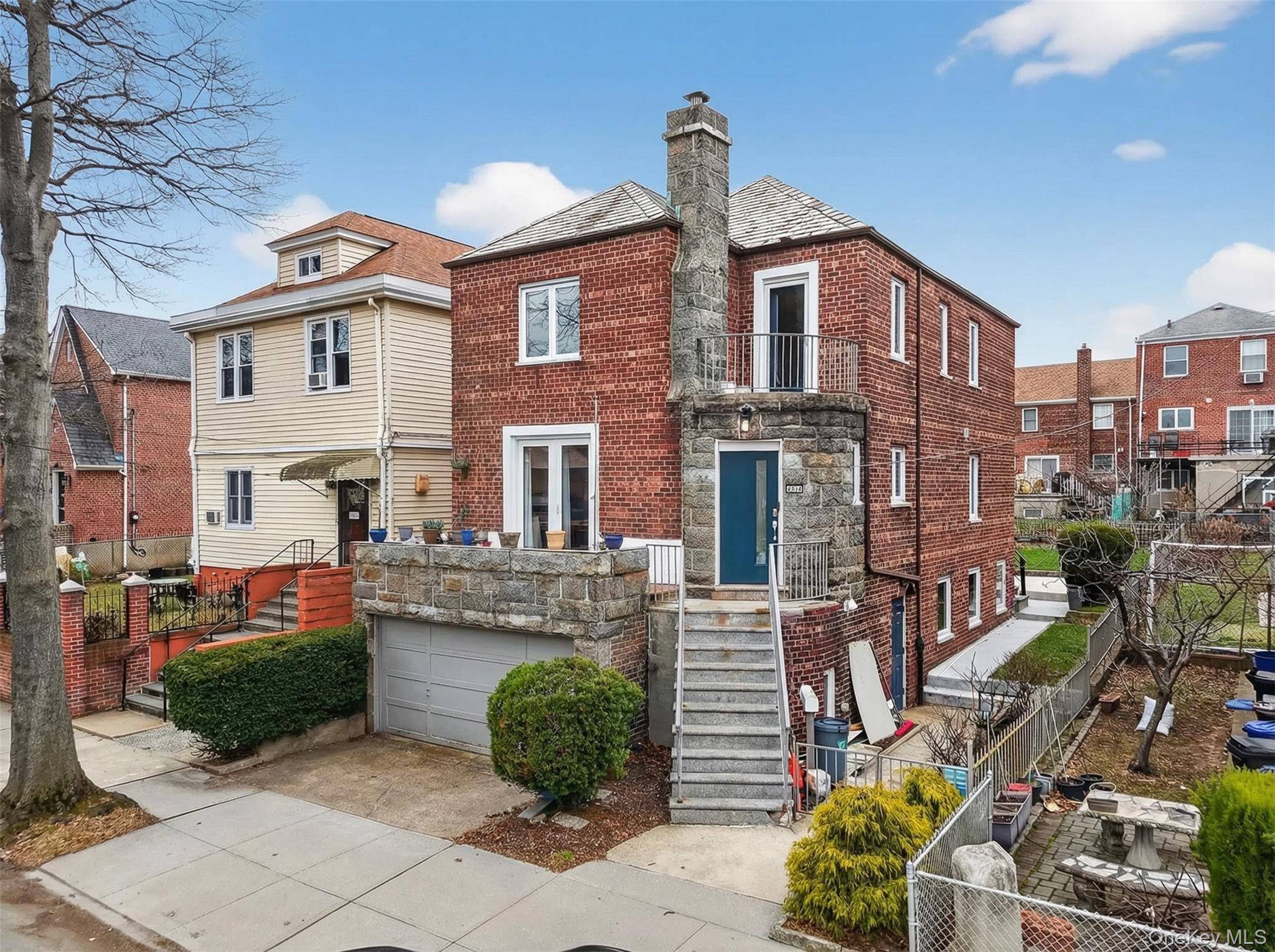 2033 Hering AVE, Bronx, NY 10461
