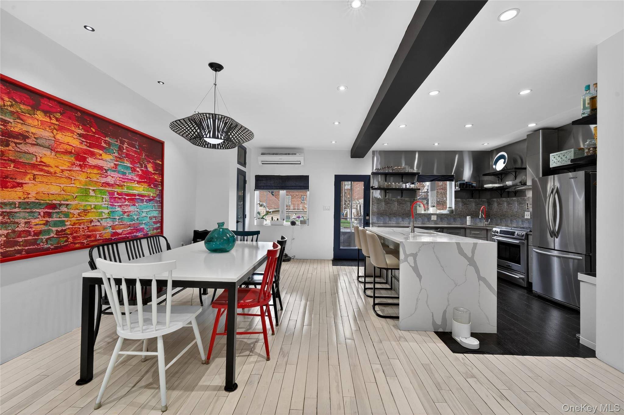 2033 Hering AVE, Bronx, NY 10461