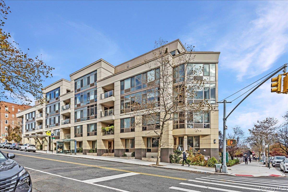 6405 Yellowstone BLVD #207, Forest Hills, NY 11375