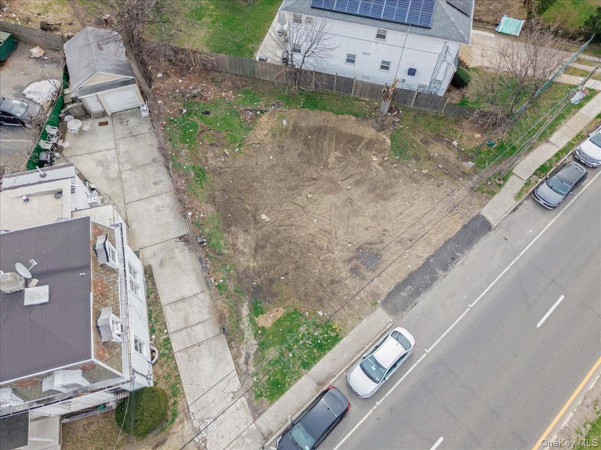 43 Peninsula BLVD, Hempstead, NY 11550