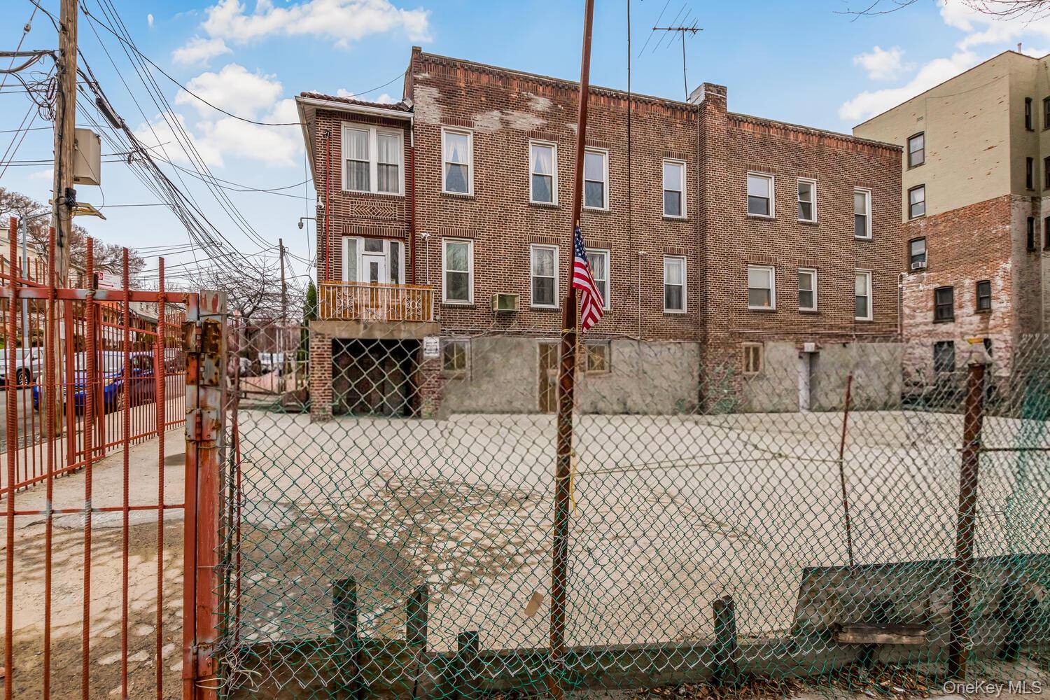 210 W 179th ST, Bronx, NY 10453