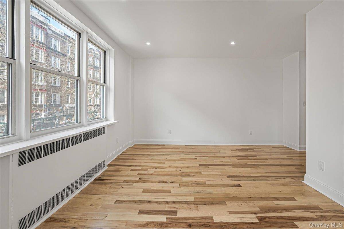 35-21 79th ST #2H, Jackson Heights, NY 11372