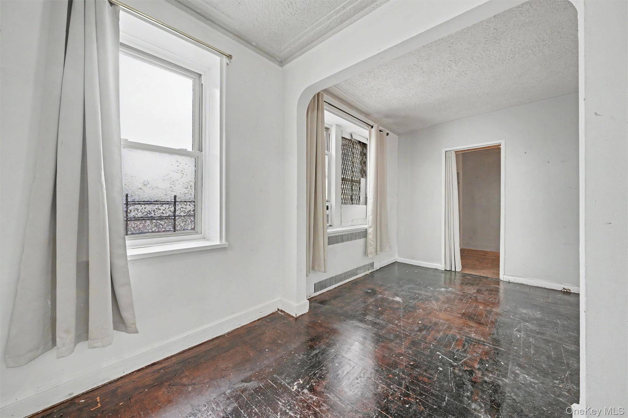 2190 boston RD #6B, Bronx, NY 10462