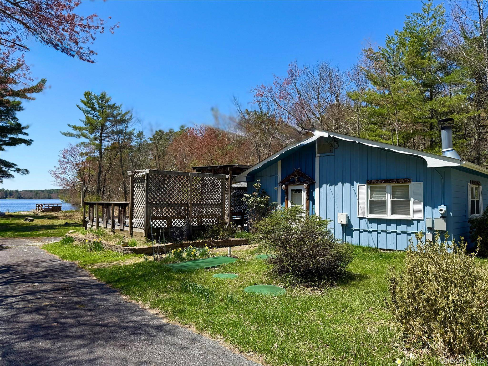 236 Lakeview Drive RD, Highland Lake, NY 12743