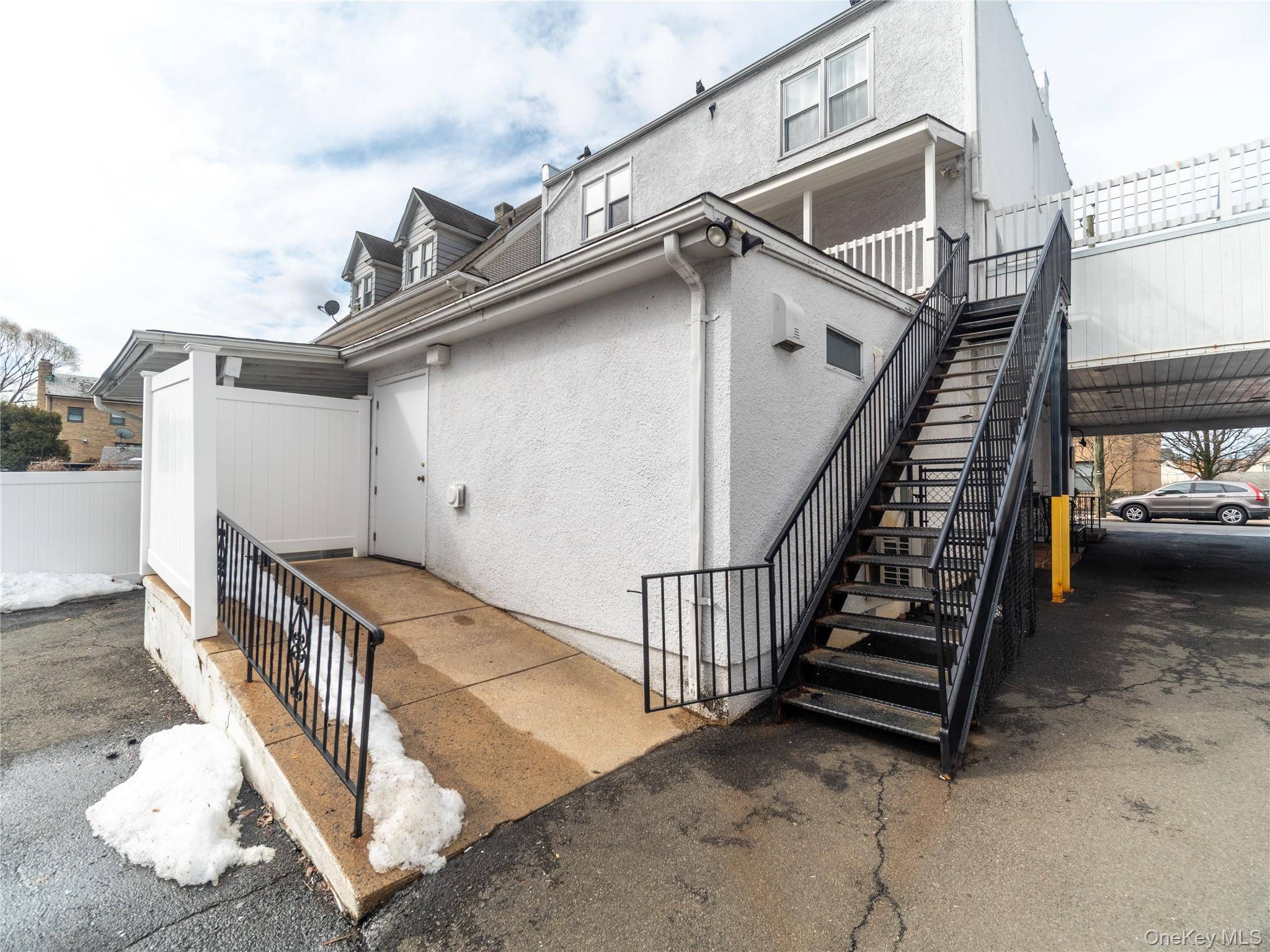 121 S Regent ST, Port Chester, NY 10573