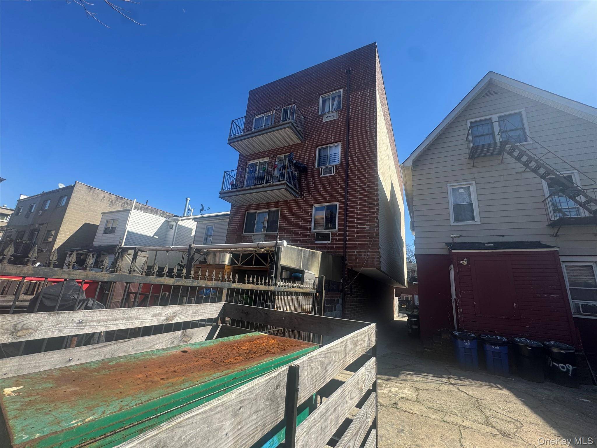 100-11 40th RD, Corona, NY 11368