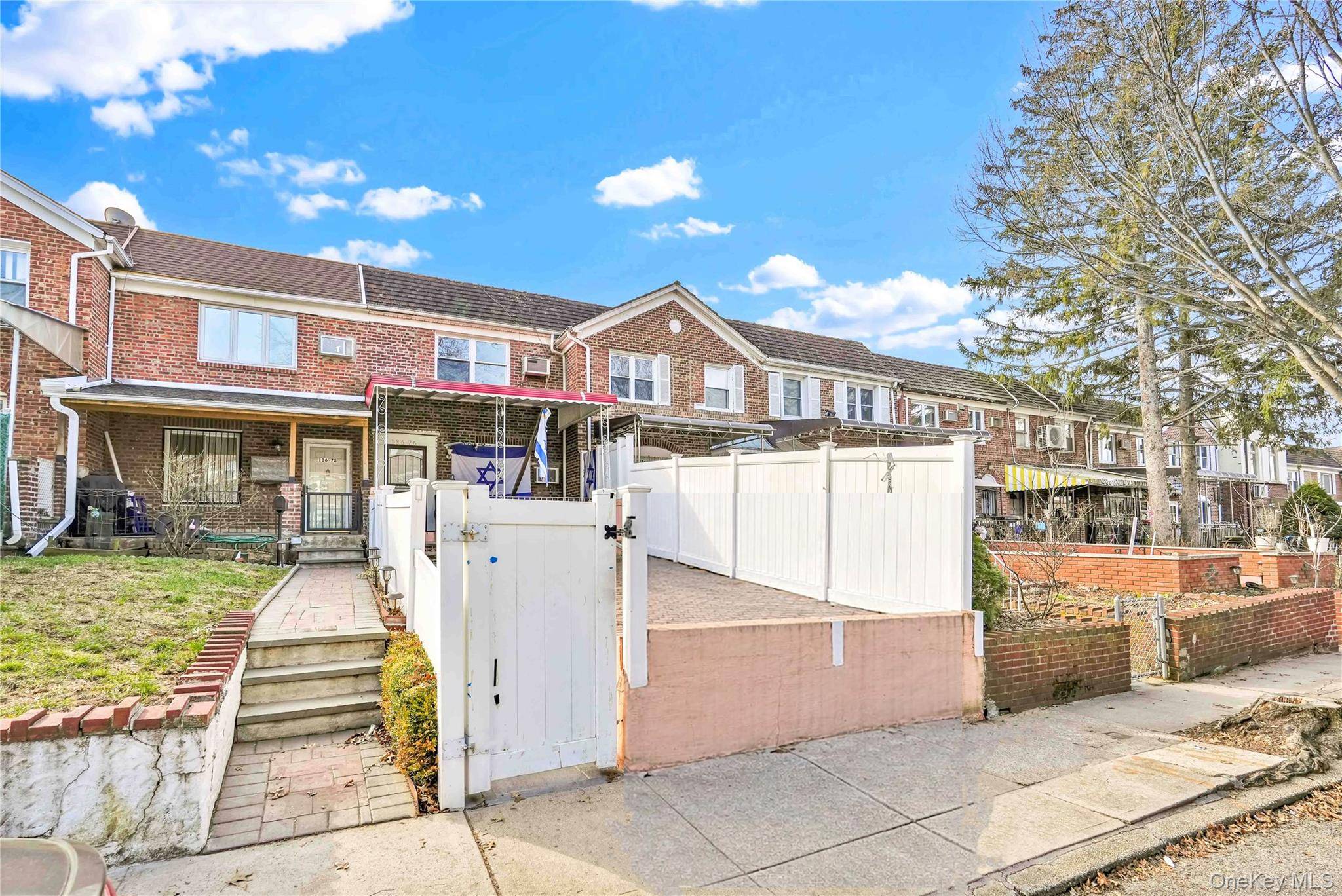 136-76 71st RD, Kew Garden Hills, NY 11367