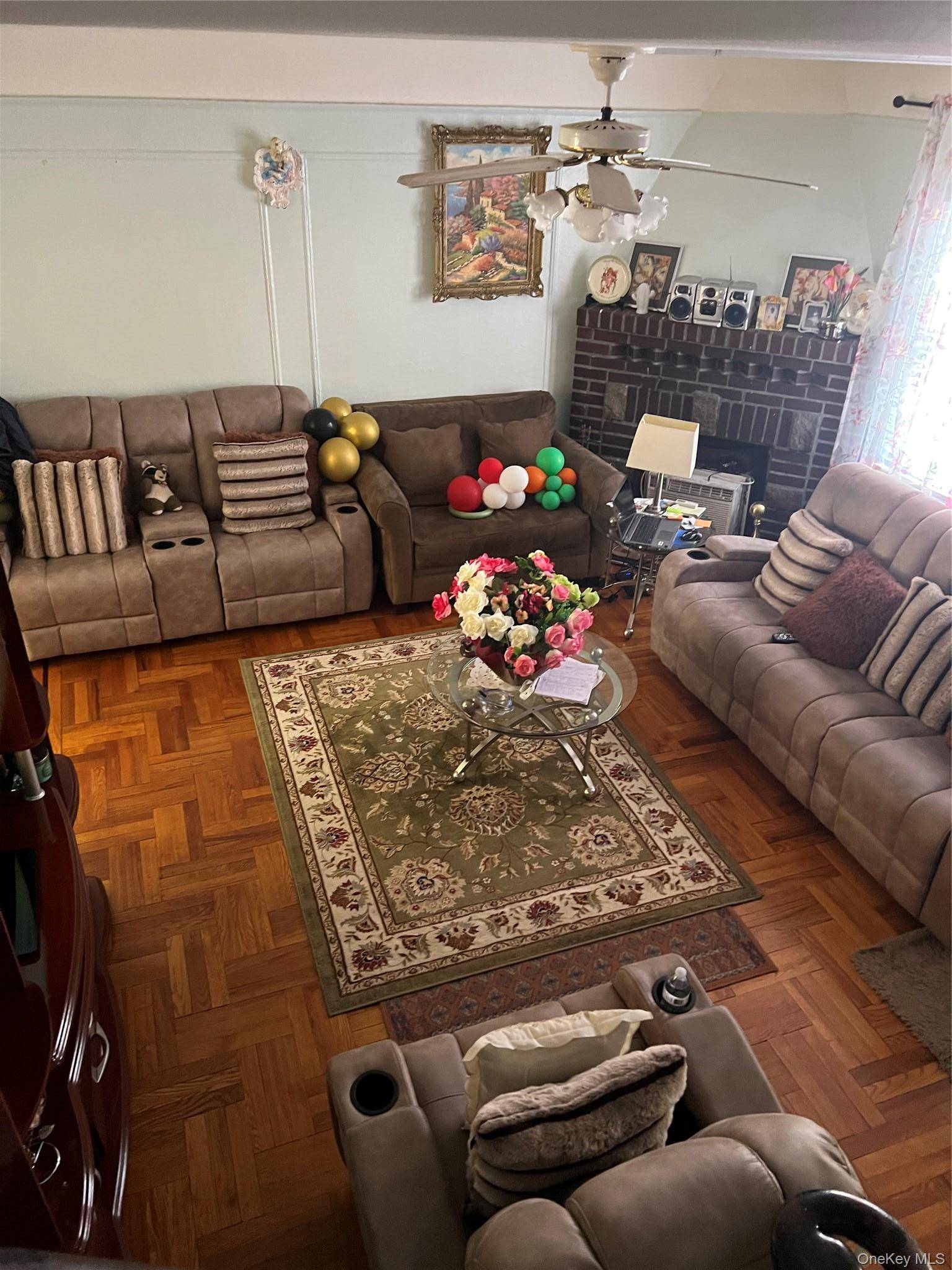 142-14 231st ST, Laurelton, NY 11413