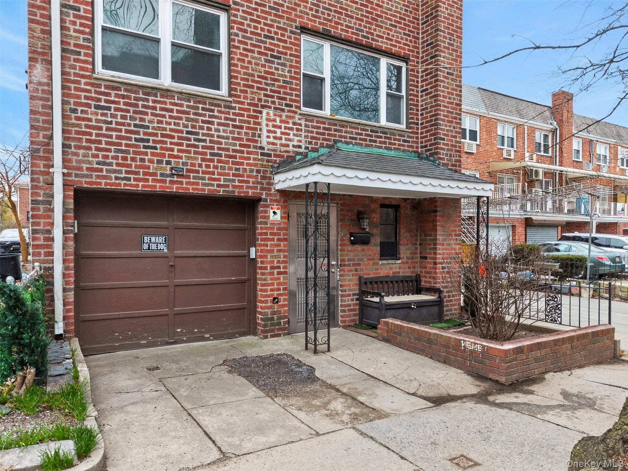 147-50 Barclay AVE, Flushing, NY 11355