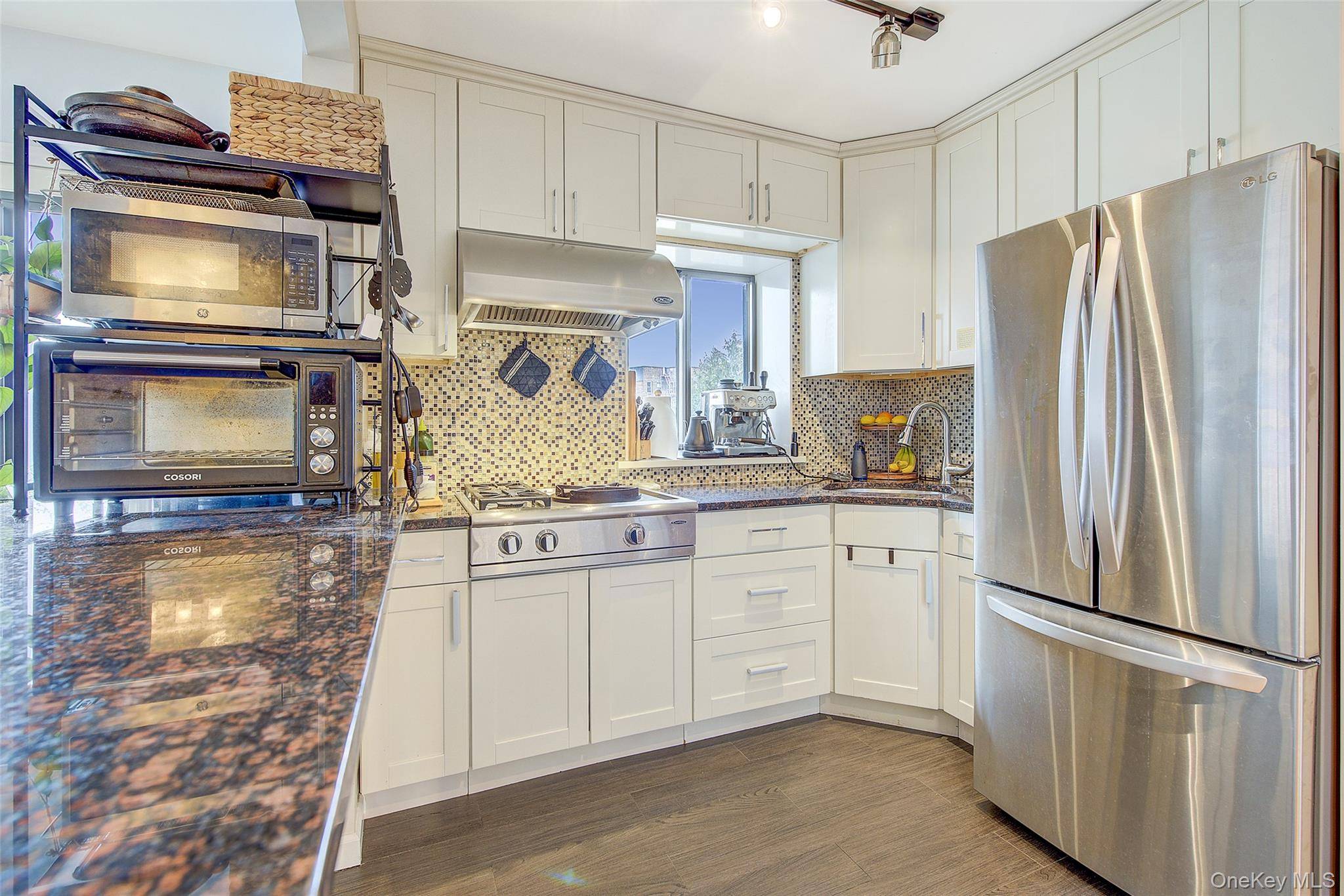 84-05 Queens BLVD #5C, Elmhurst, NY 11373