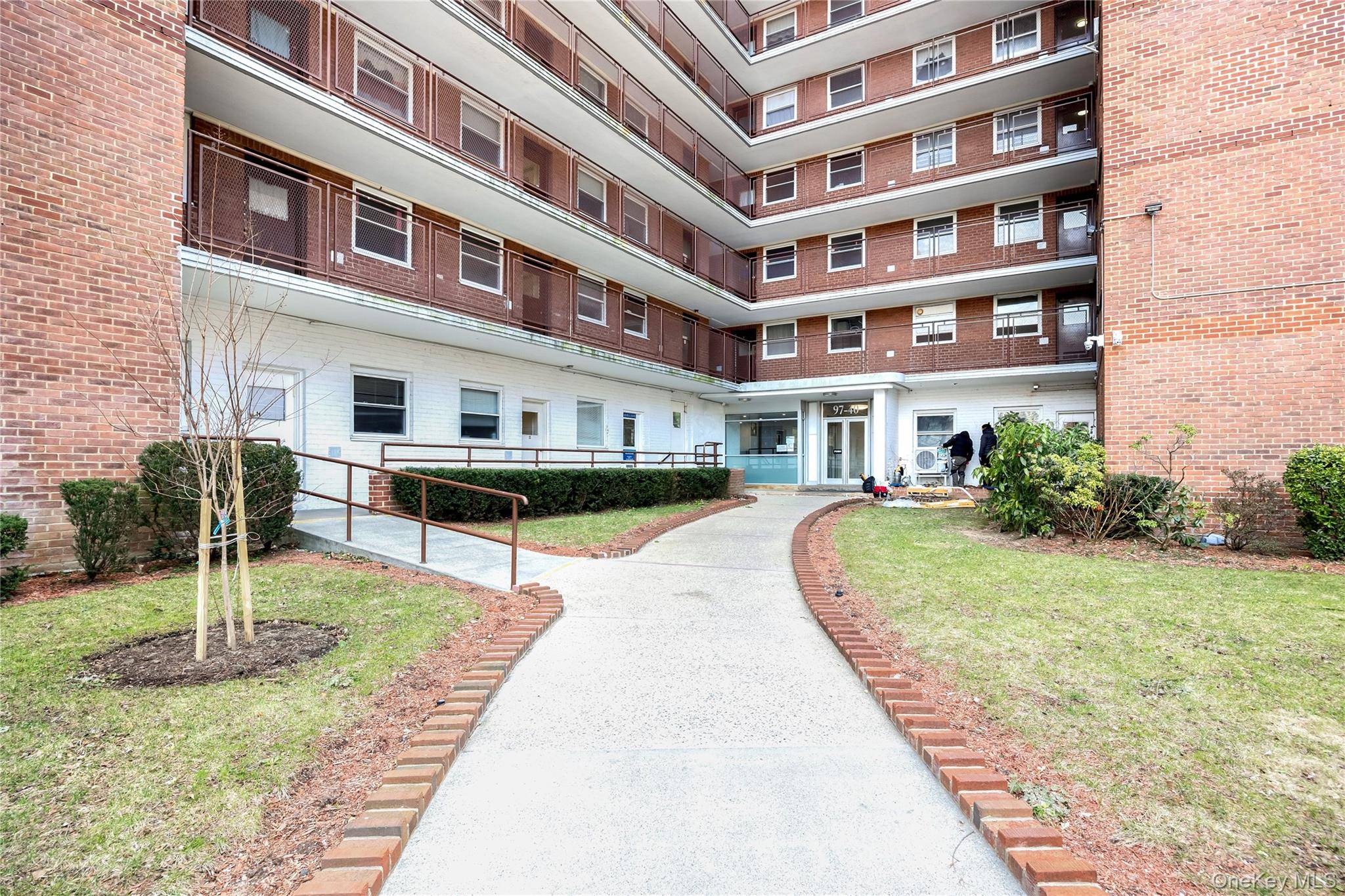 97-40 62nd DR #9D, Rego Park, NY 11374