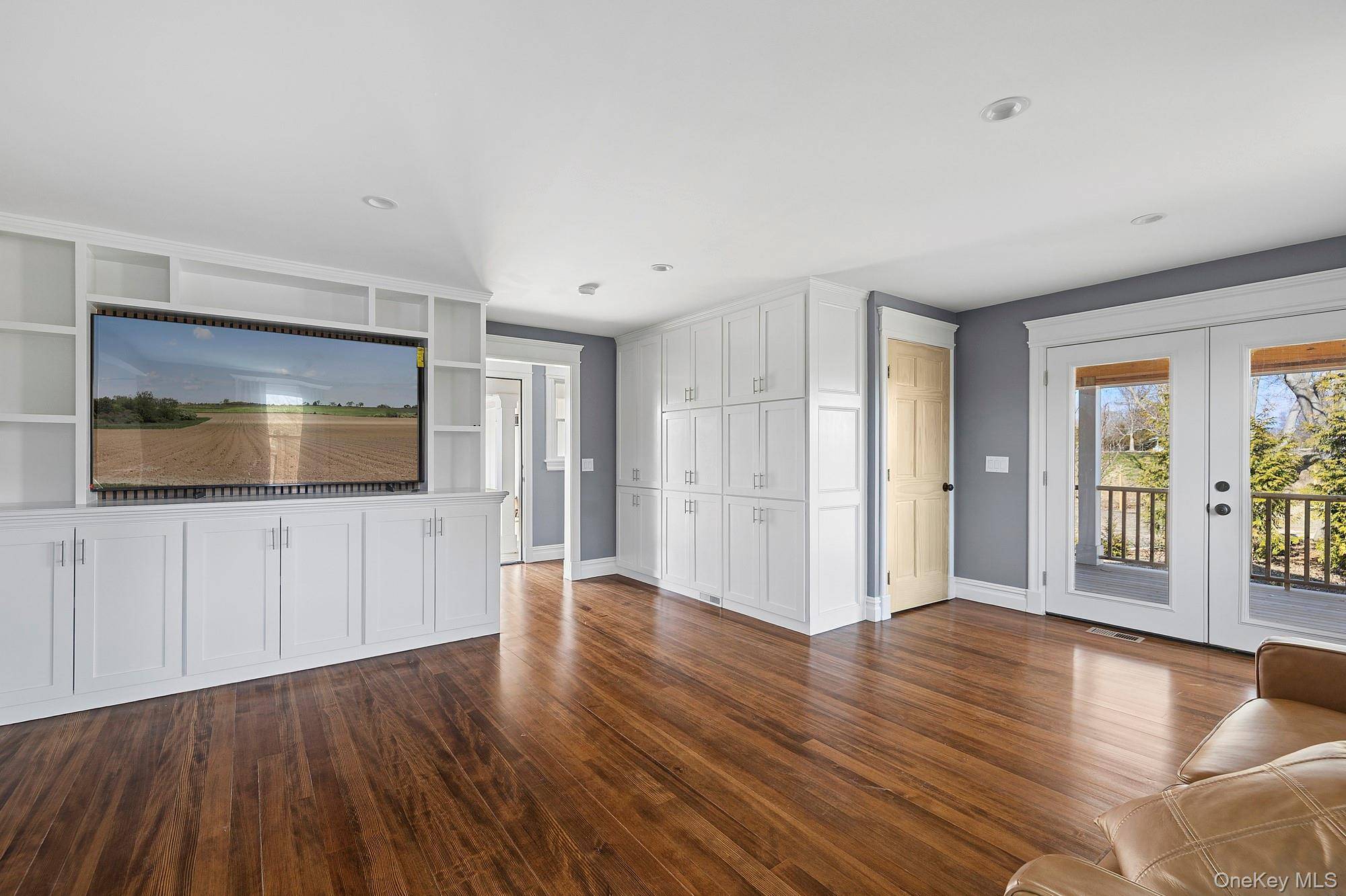 178 Main RD, Riverhead, NY 11901