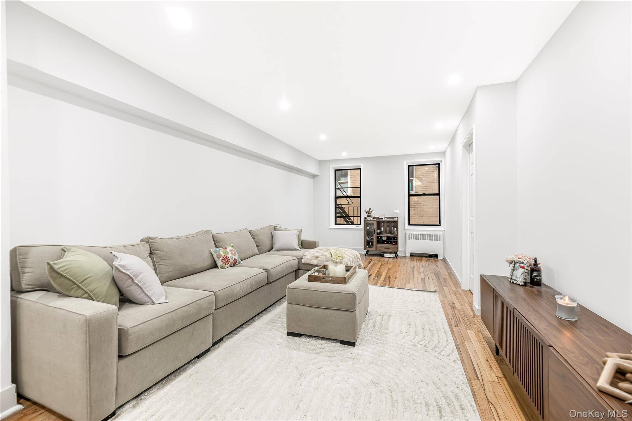 525 W 235th ST #3F, Bronx, NY 10463