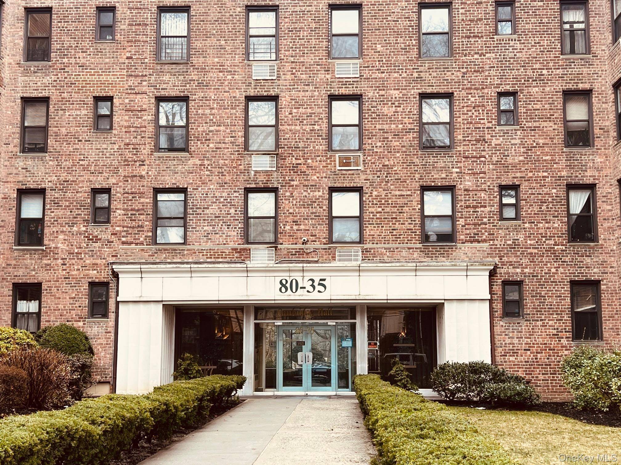 80-35 Springfield BLVD #2M, Queens Village, NY 11427