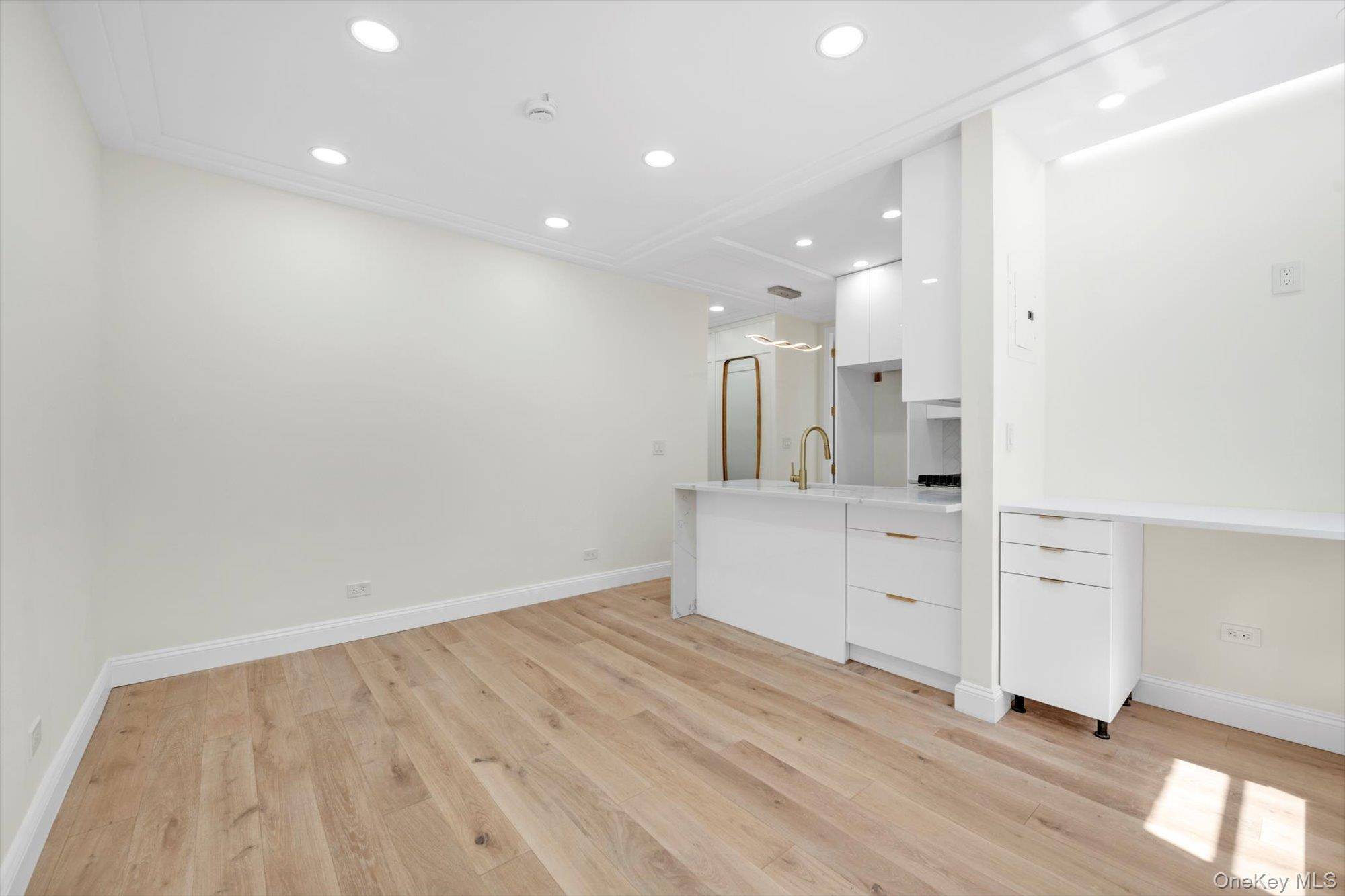 741 W End AVE #4B, New York (manhattan), NY 10025