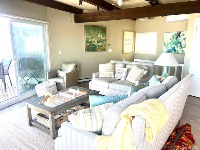 539 Dune RD #1A, Westhampton, NY 11978