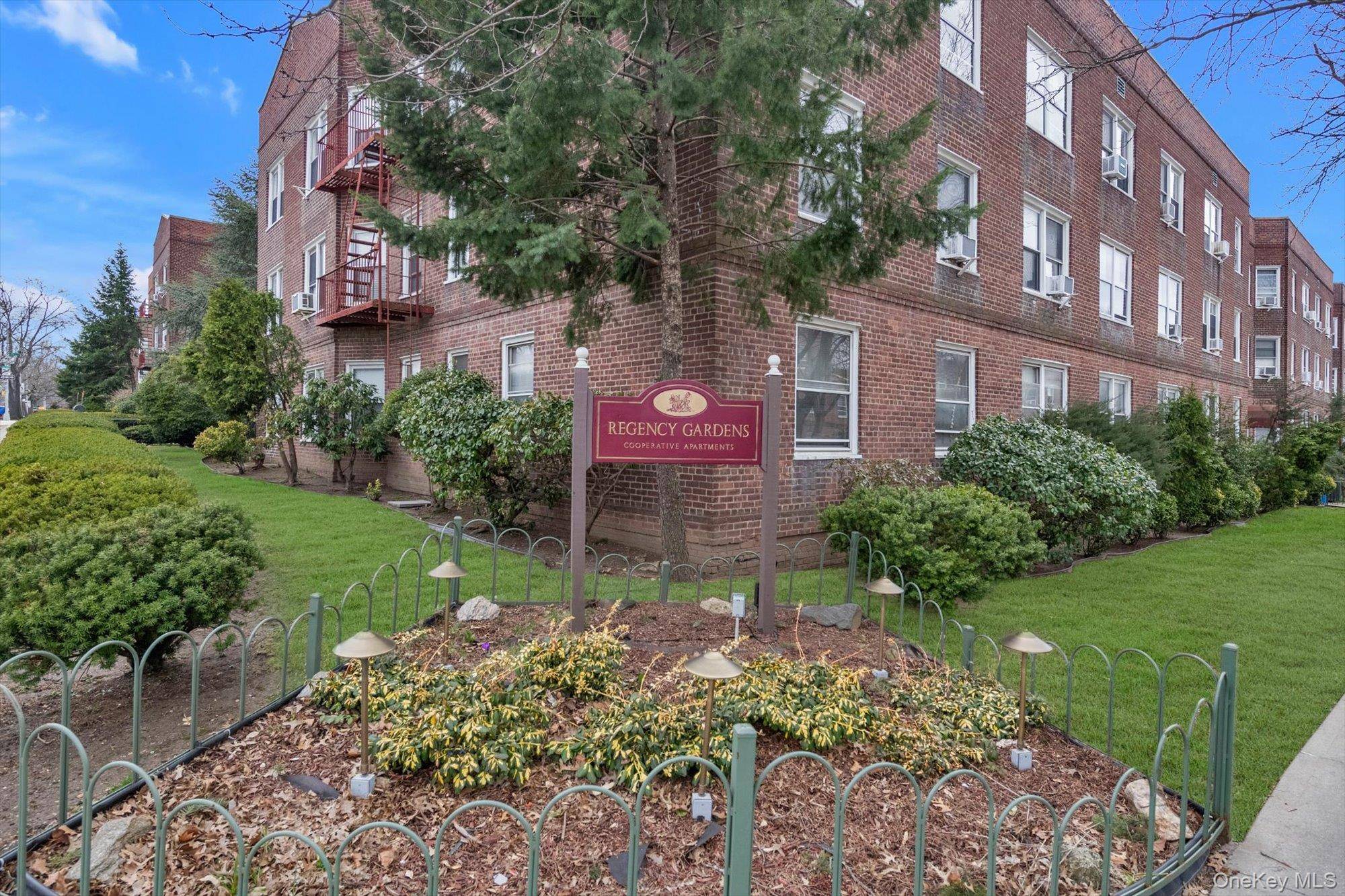 78-42 Main Street #3J, Flushing, NY 11747