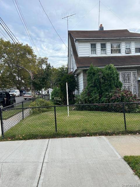 204-20 104th AVE, Saint Albans, NY 11412
