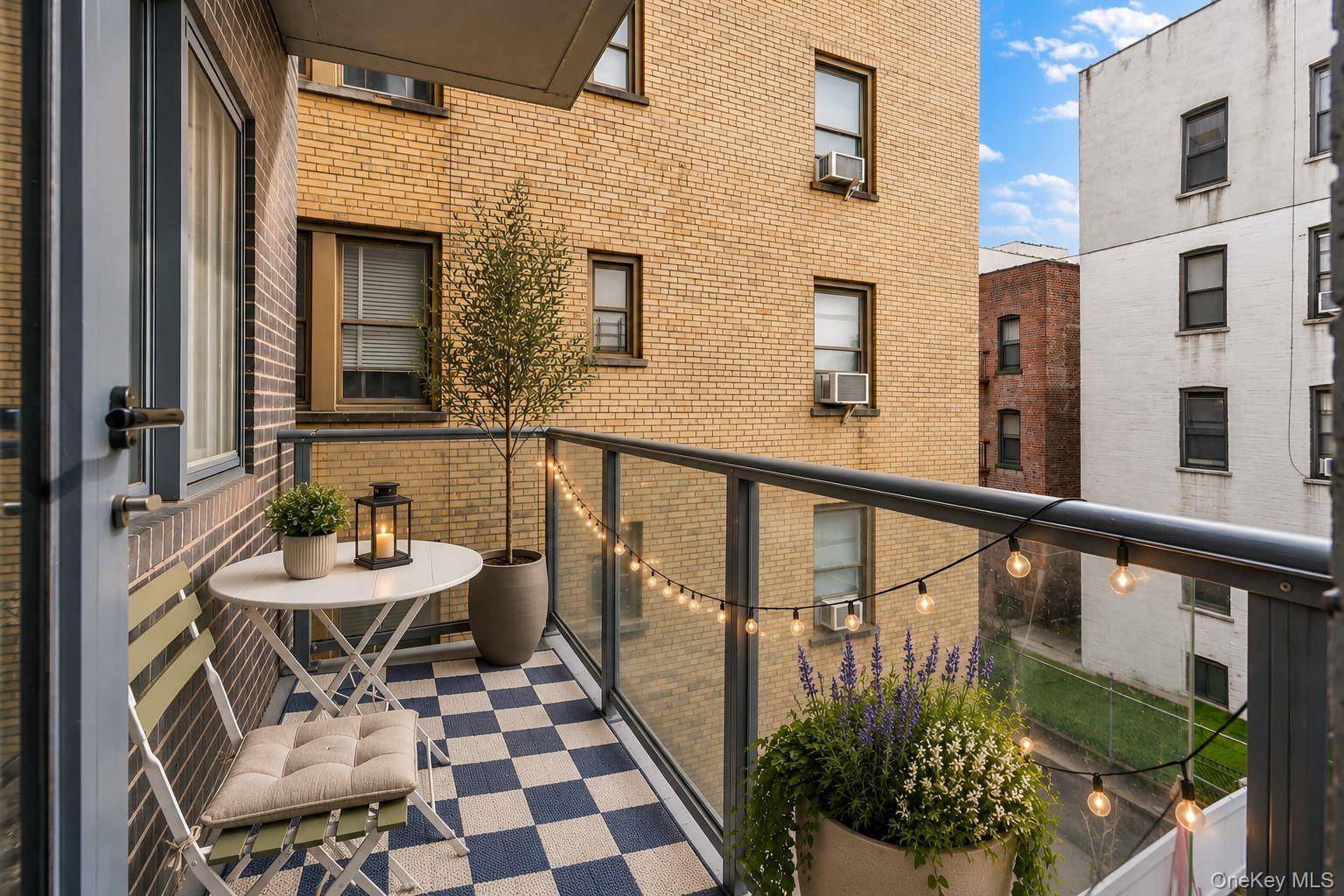 31-41 29th ST #3B, Astoria, NY 11106