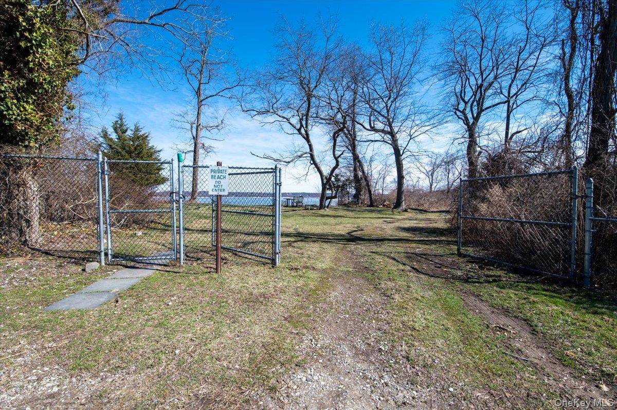 224 Centre Island RD, Centre Island, NY 11771