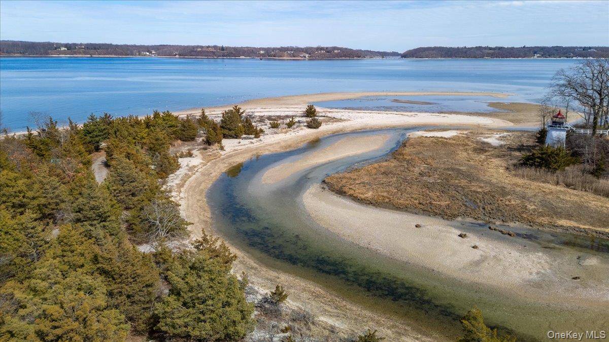 224 Centre Island RD, Centre Island, NY 11771