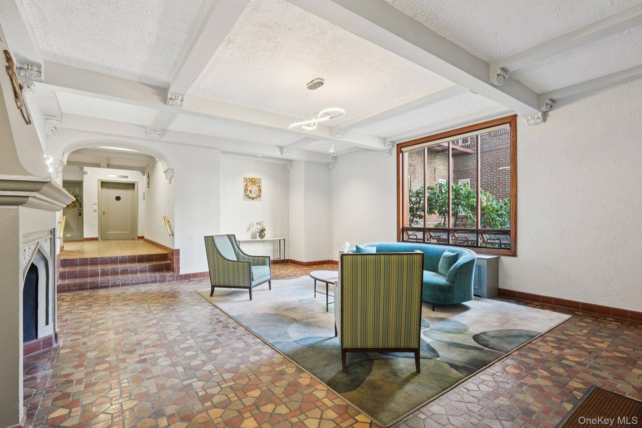 1468 Midland AVE #2C, Bronxville, NY 10708