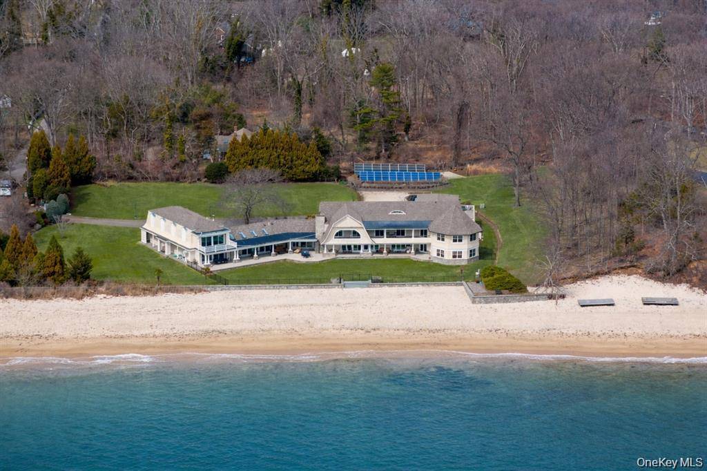 33 Beach RD, Asharoken, NY 11768