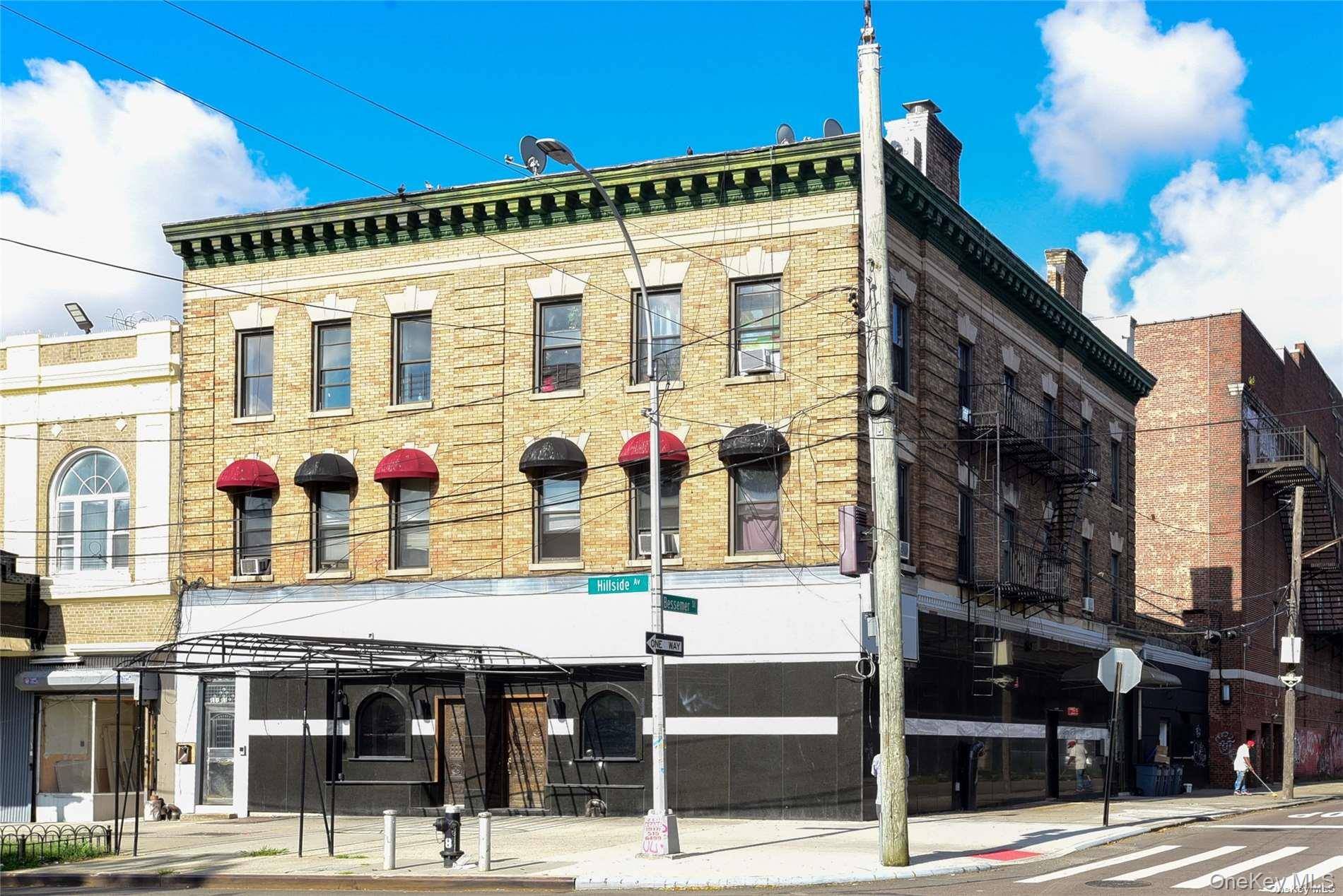 117-11/13 Hillside AVE, Richmond Hill, NY 11418
