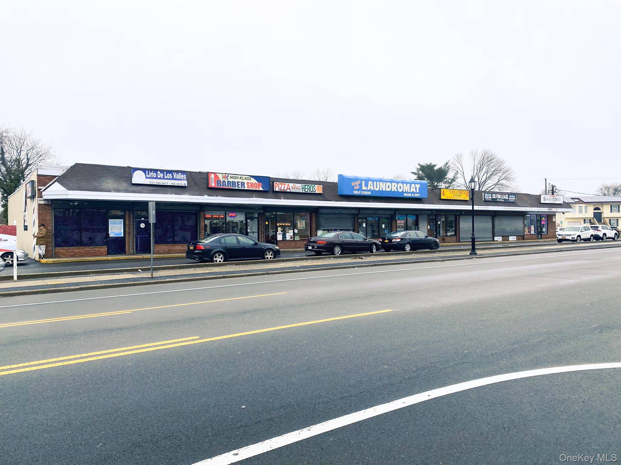 908-930 straight path, West Babylon, NY 11704