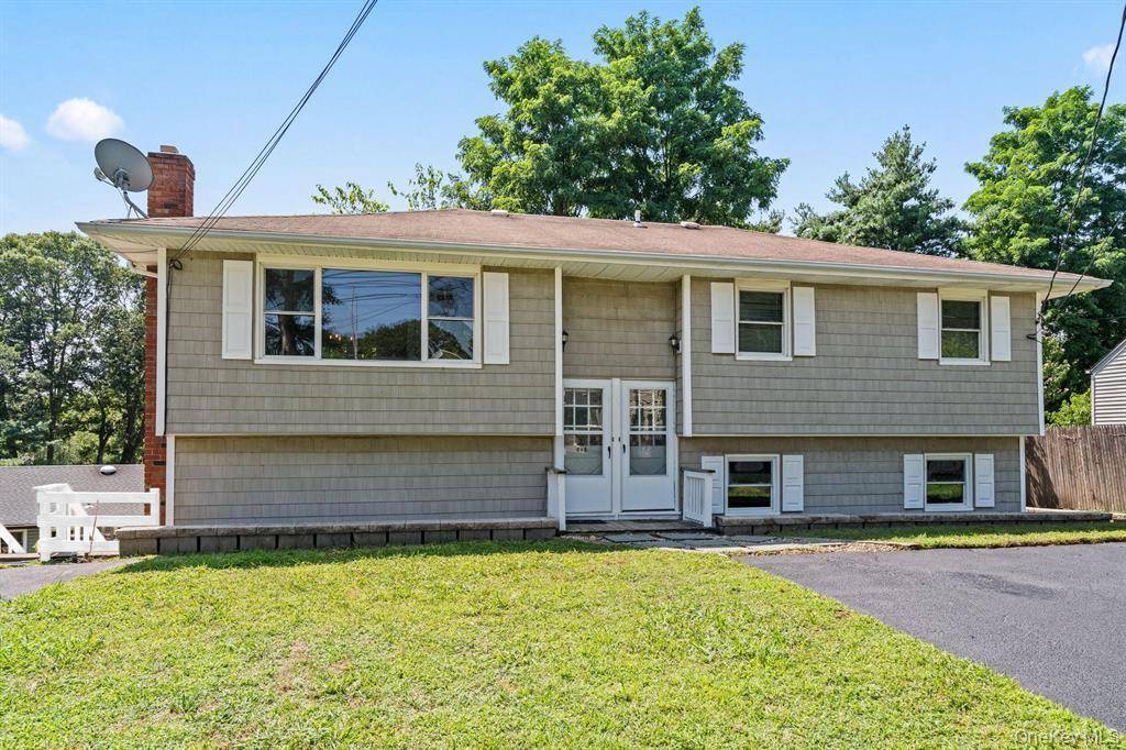 49 Georgia ST #B, East Northport, NY 11731