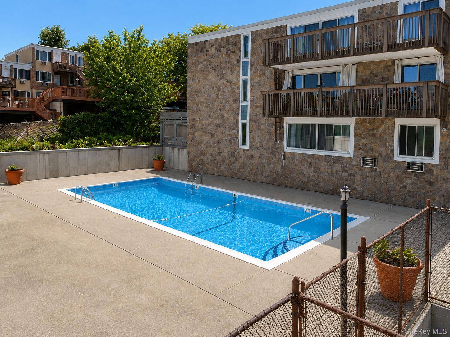 397 N Broadway #1M, Yonkers, NY 10701