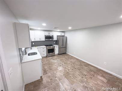 453 Vineyard AVE #2, Highland, NY 12528