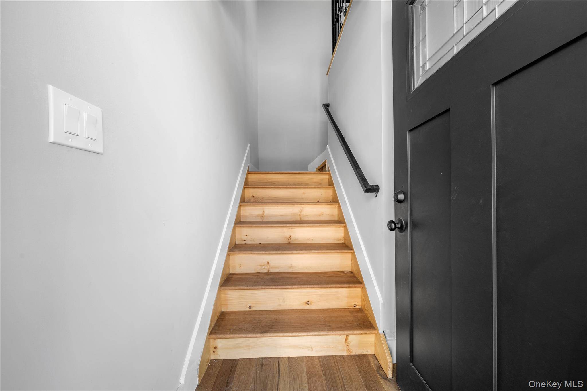 21916 141st AVE #2, Laurelton, NY 11413