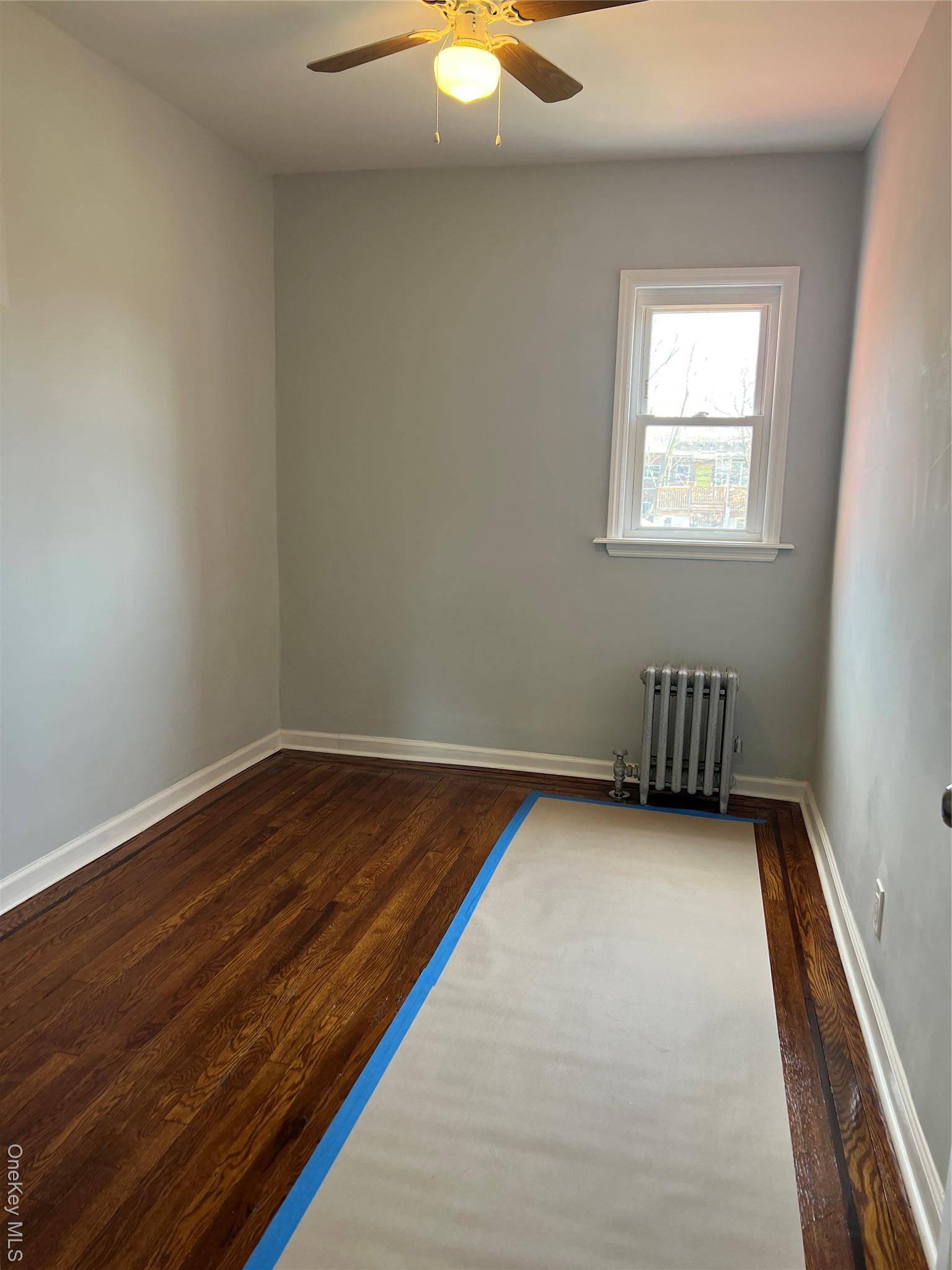 17729 Leslie RD, Jamaica, NY 11434