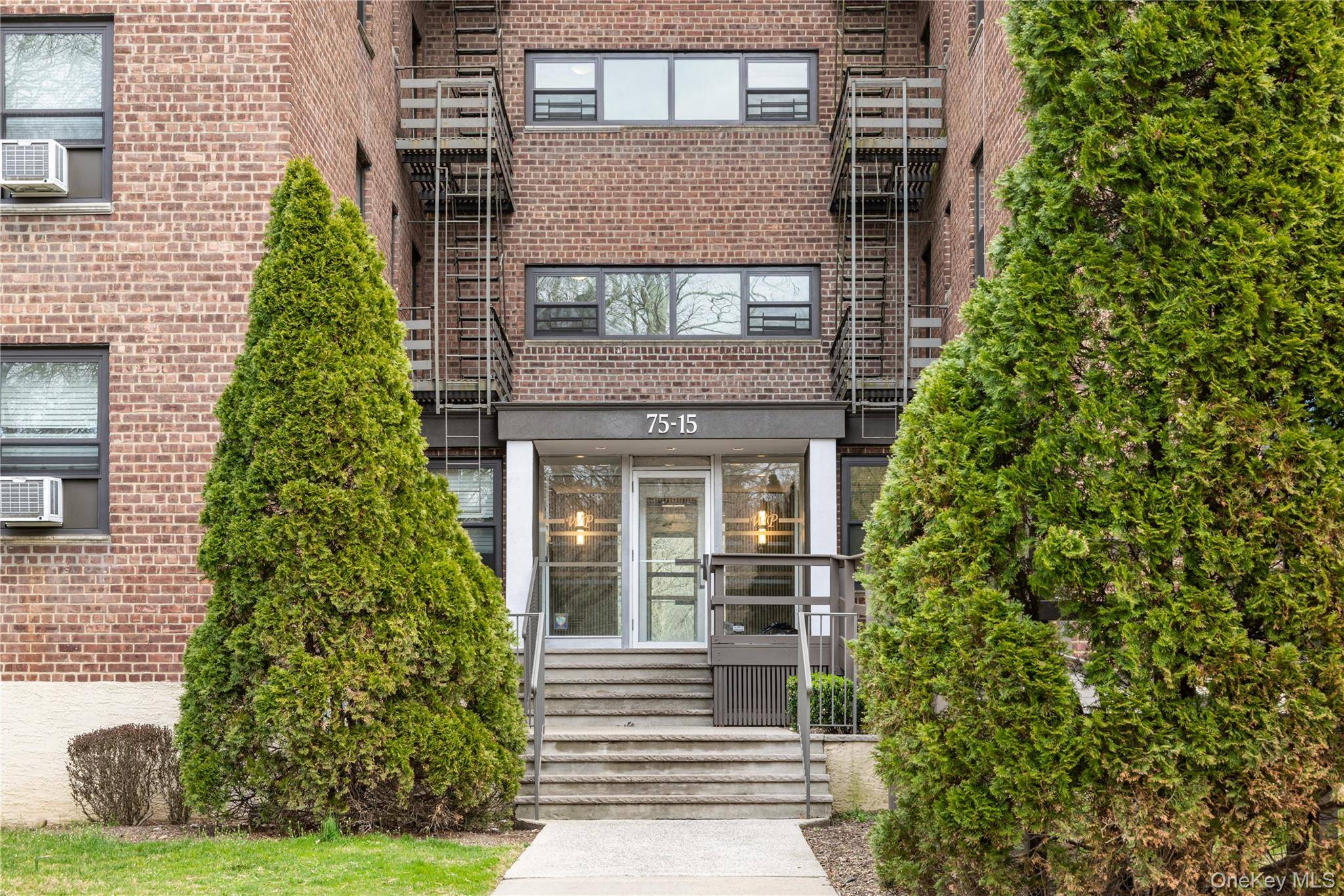 75-15 210th ST #6C, Bayside, NY 11364