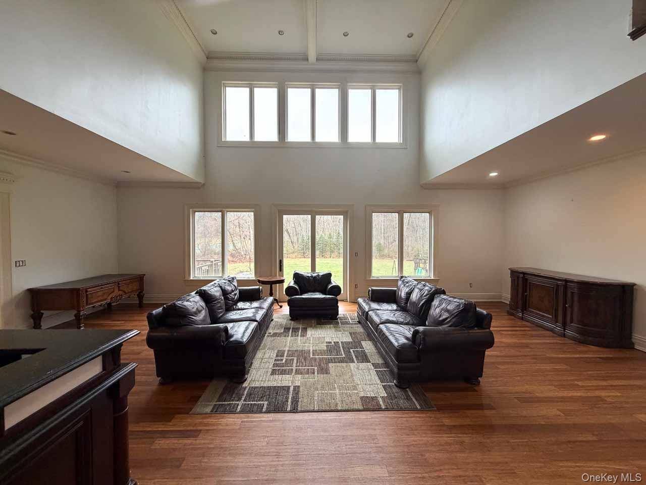 180 Stone Hill RD, Bedford, NY 10506