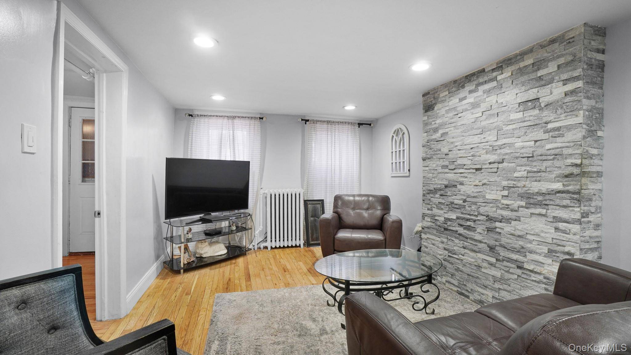 120 4th AVE, Brooklyn, NY 11217
