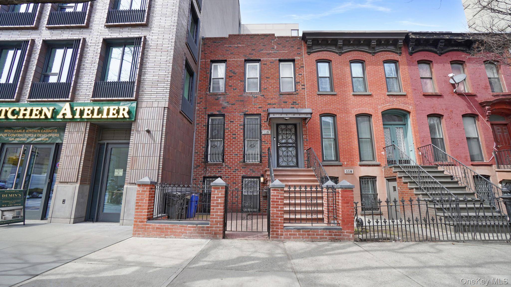 120 4th AVE, Brooklyn, NY 11217