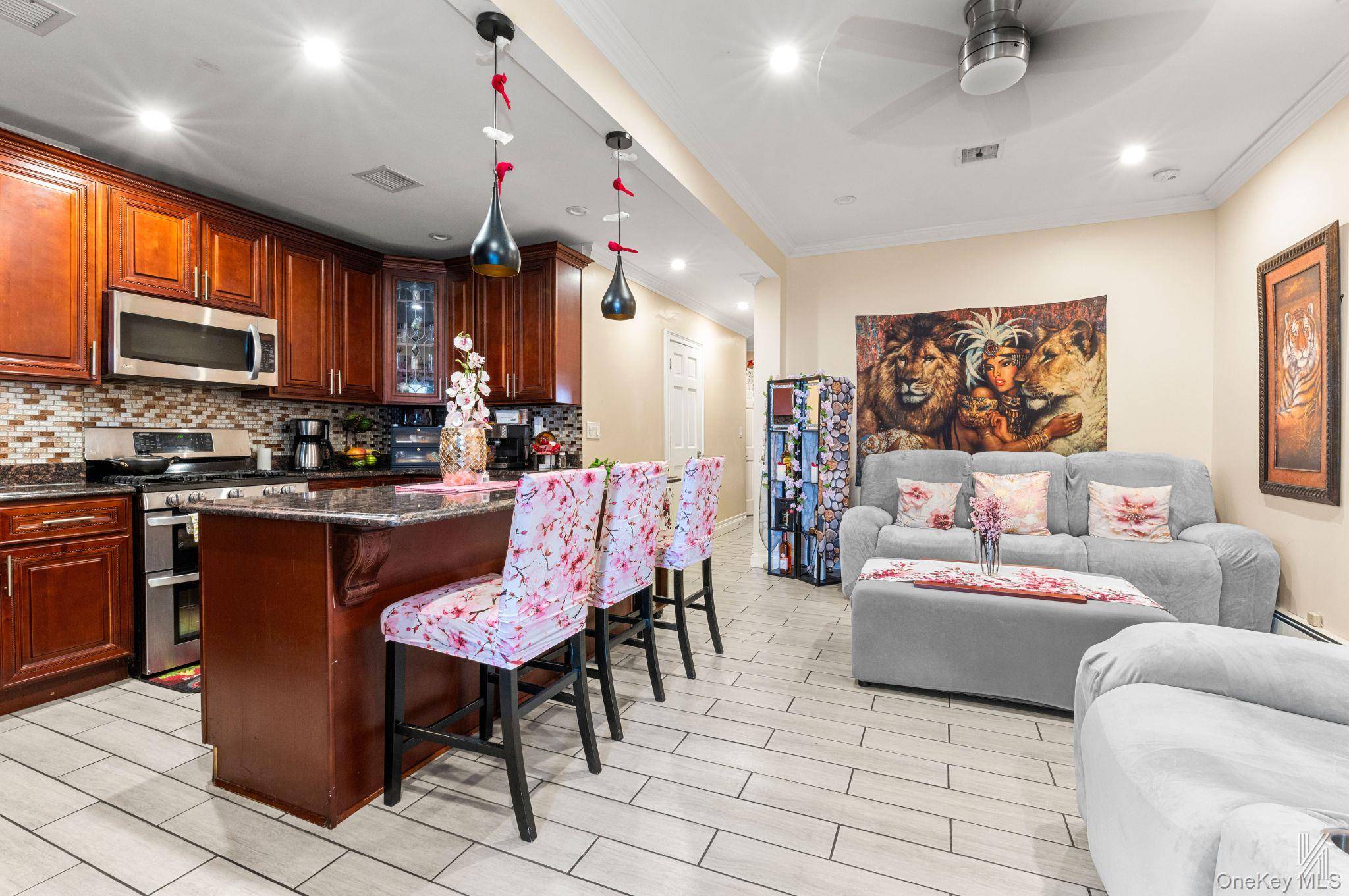 1842 Norman ST, Ridgewood, NY 11385