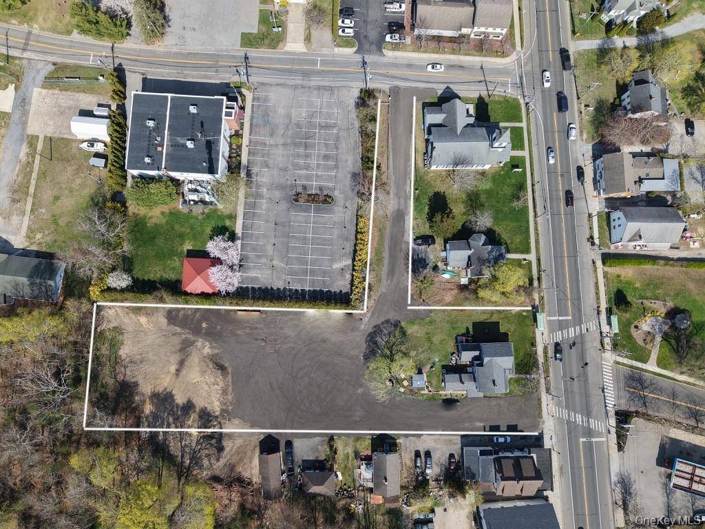 1578 Main RD, Jamesport, NY 11901