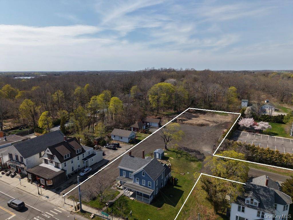 1578 Main RD, Jamesport, NY 11901
