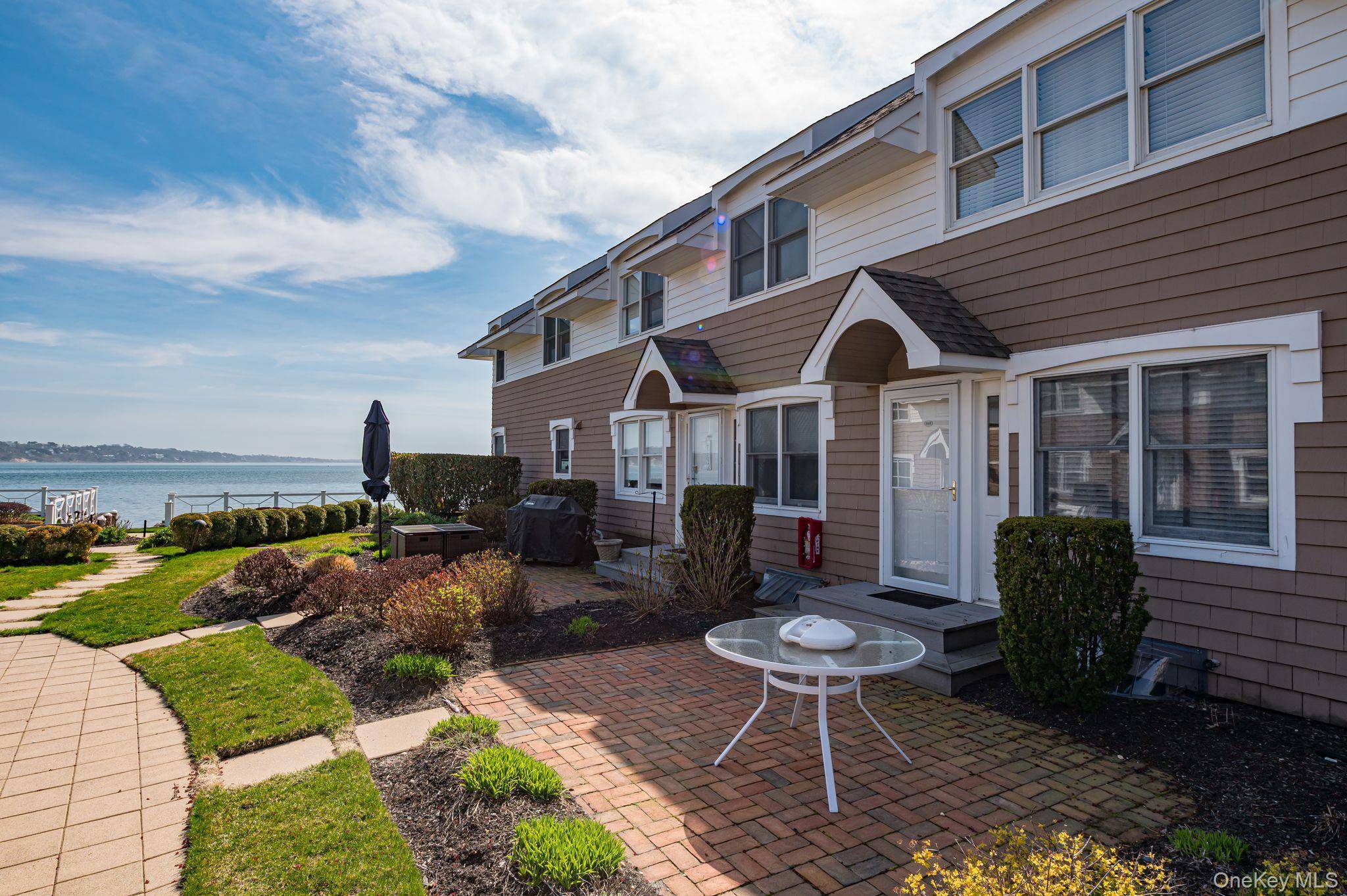 49 Canoe Place RD #212, Hampton Bays, NY 11946