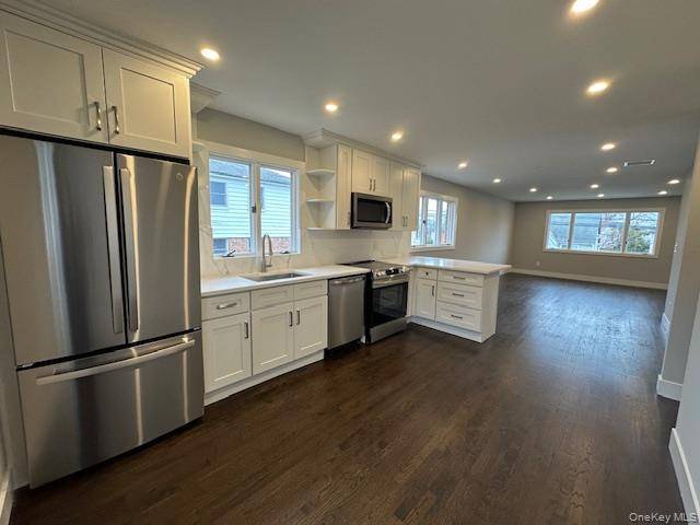 5 Linwood RD #2nd Fl, Port Washington, NY 11050