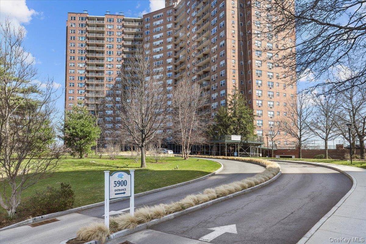 5900 Arlington AVE #3S, Bronx, NY 10471