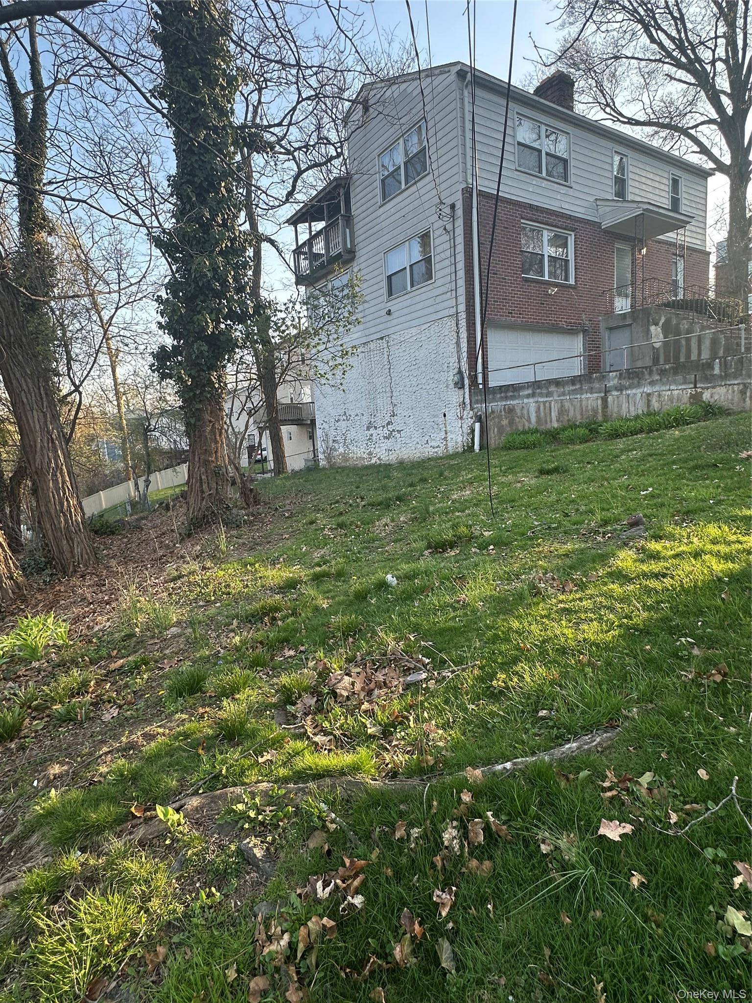 94 Patmore AVE, Yonkers, NY 10710