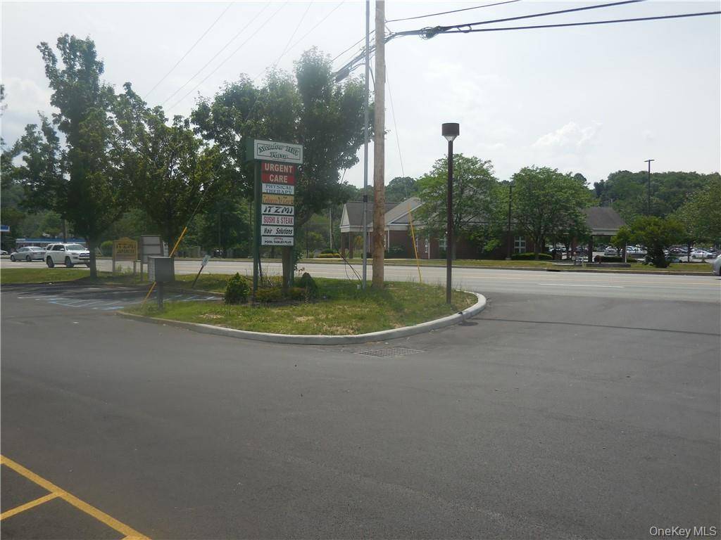 1418 Route 300 #1, Newburgh, NY 12550